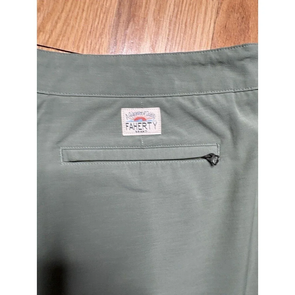 Faherty All Day Shorts Mens 40 Green Chino 7 Inch Drawstring Quick Dry Casual